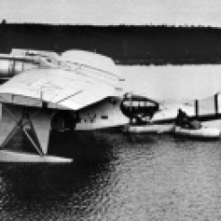 Floater planes transport survivors to Gander Airport